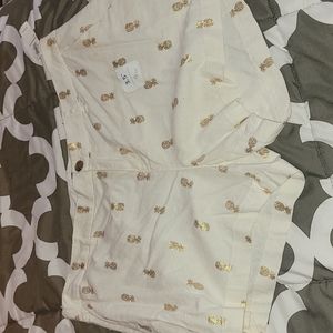 Old Navy Off White and Gold shorts with Pineapples